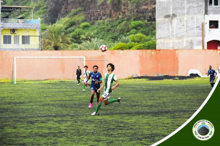 Interzonas de Futebol: Ribeira do Ilhéu e Fajãzinha anulam-se no arranque do campeonato