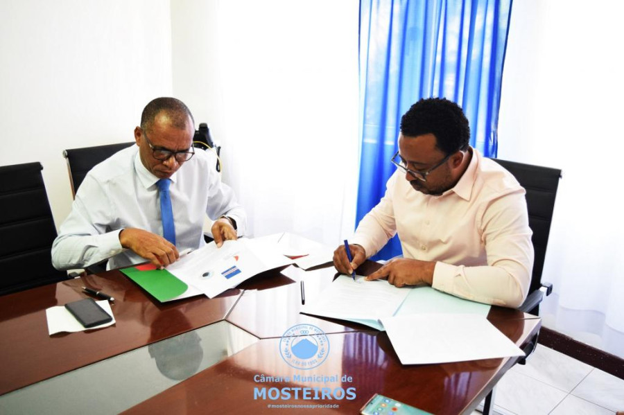 Ensino Superior: Câmara Municipal e Universidade Lusófona de Cabo Verde assinam Protocolo de Cooperação